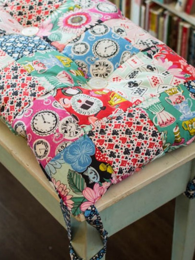 HOW TO SEW A PATCHWORK BENCH CUSHION STORY