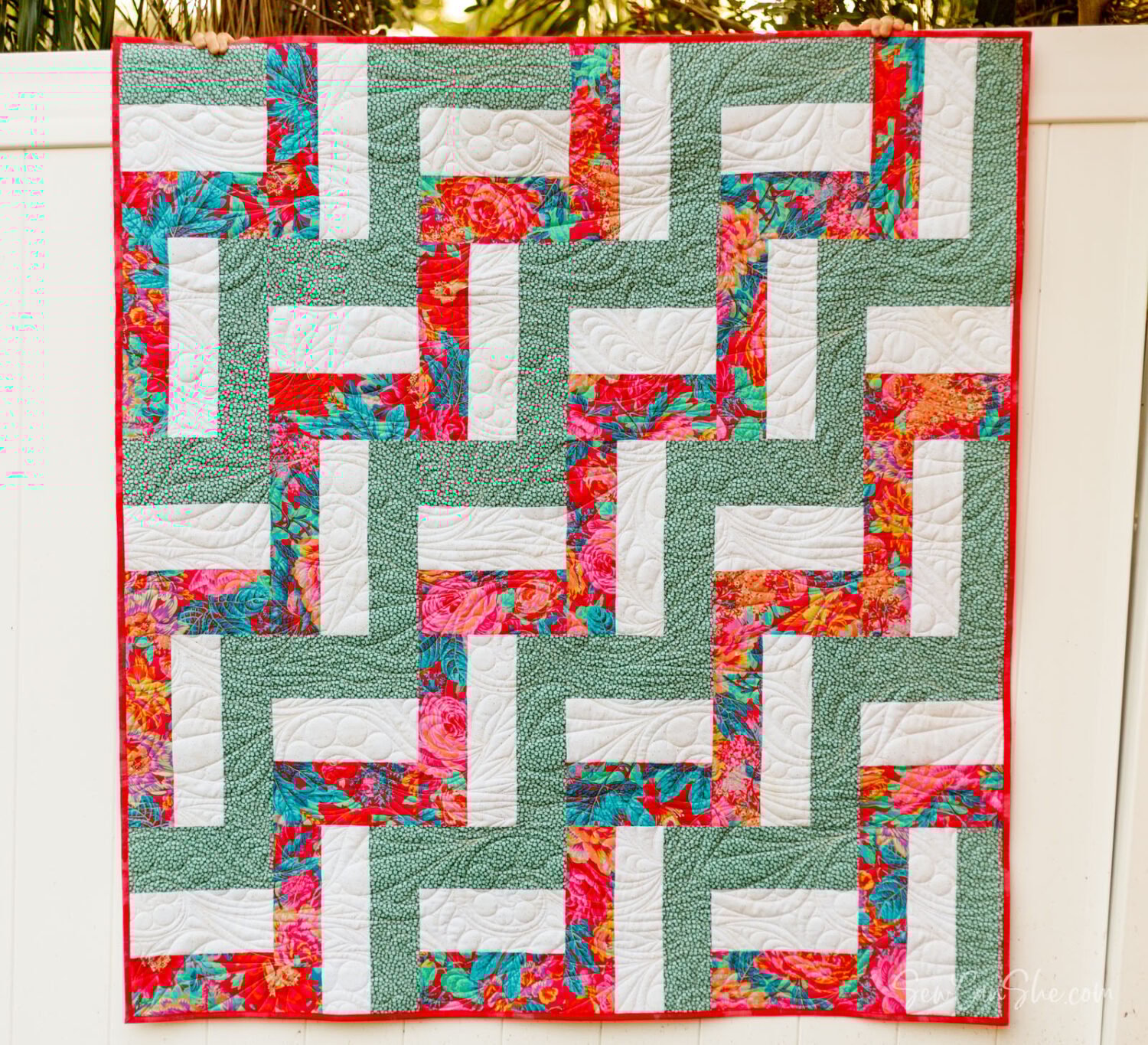 Rail Fence: Super Easy and Free 3 Yard Quilt Pattern!