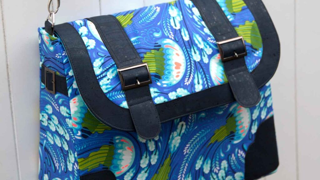 Colorful patterned messenger bag design