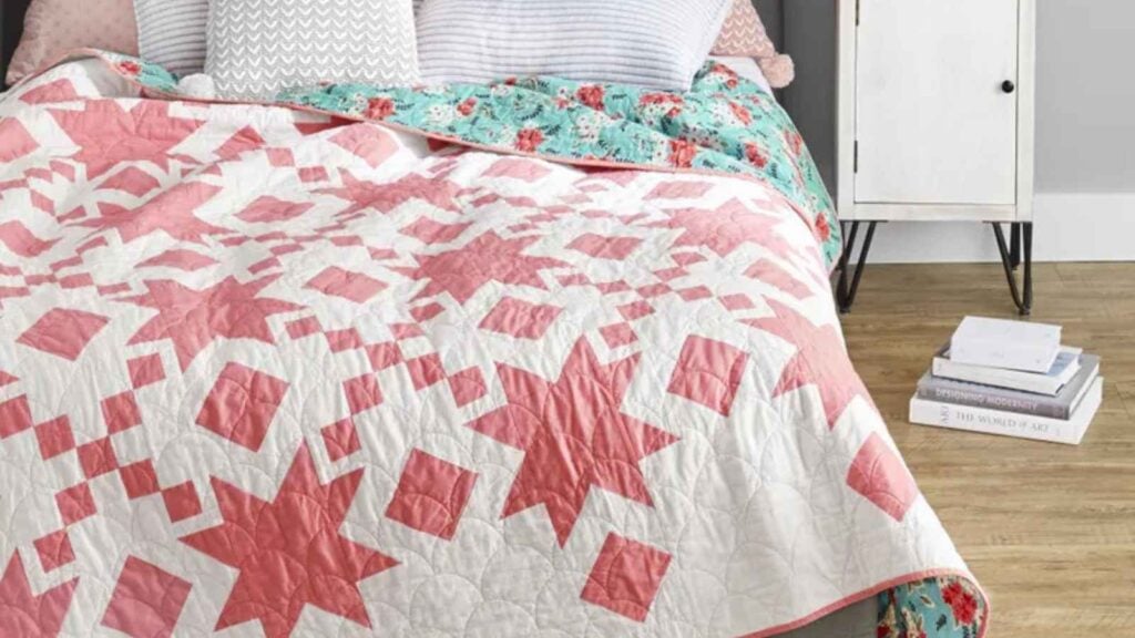 Colorful quilt on a bed