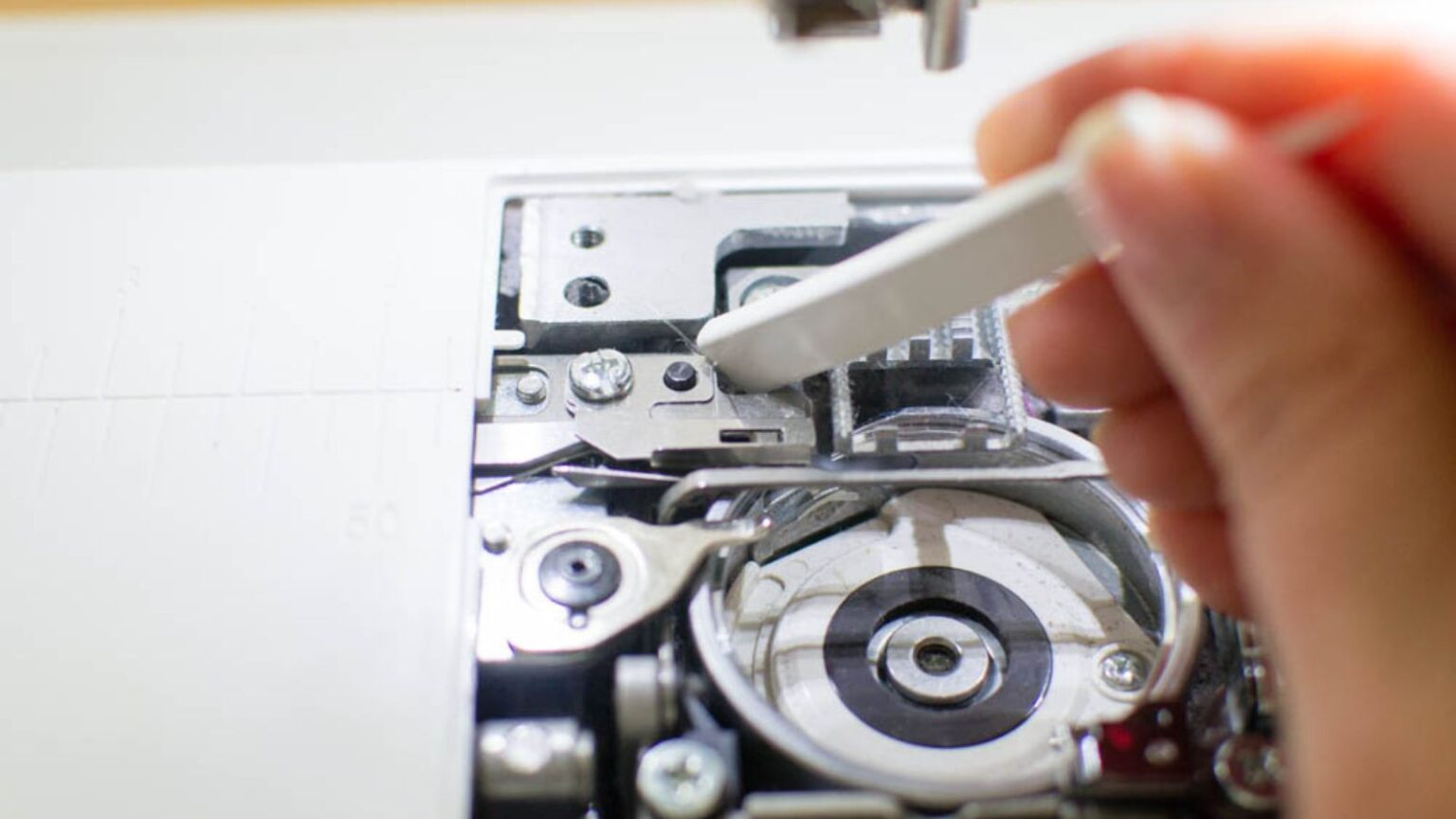 How to Clean a Sewing Machine Safely 8 Steps