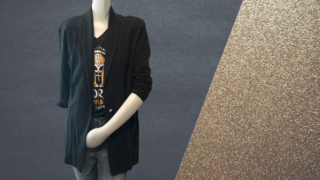 popular 80s boyfriend jacket on a mannequin