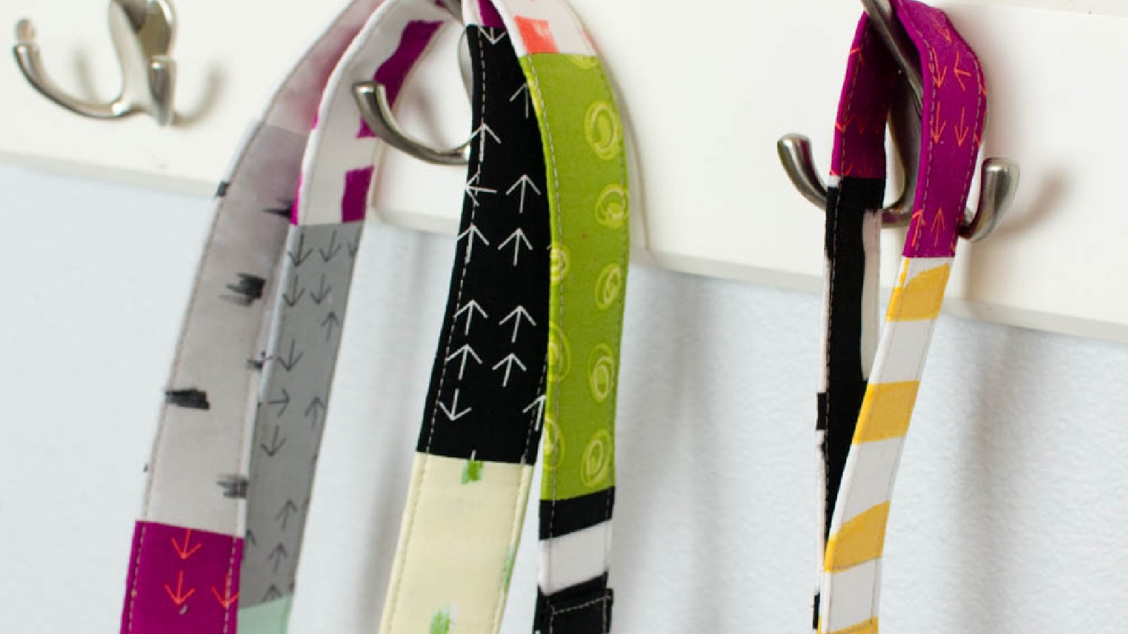 Pet leash sewn with scrap fabric