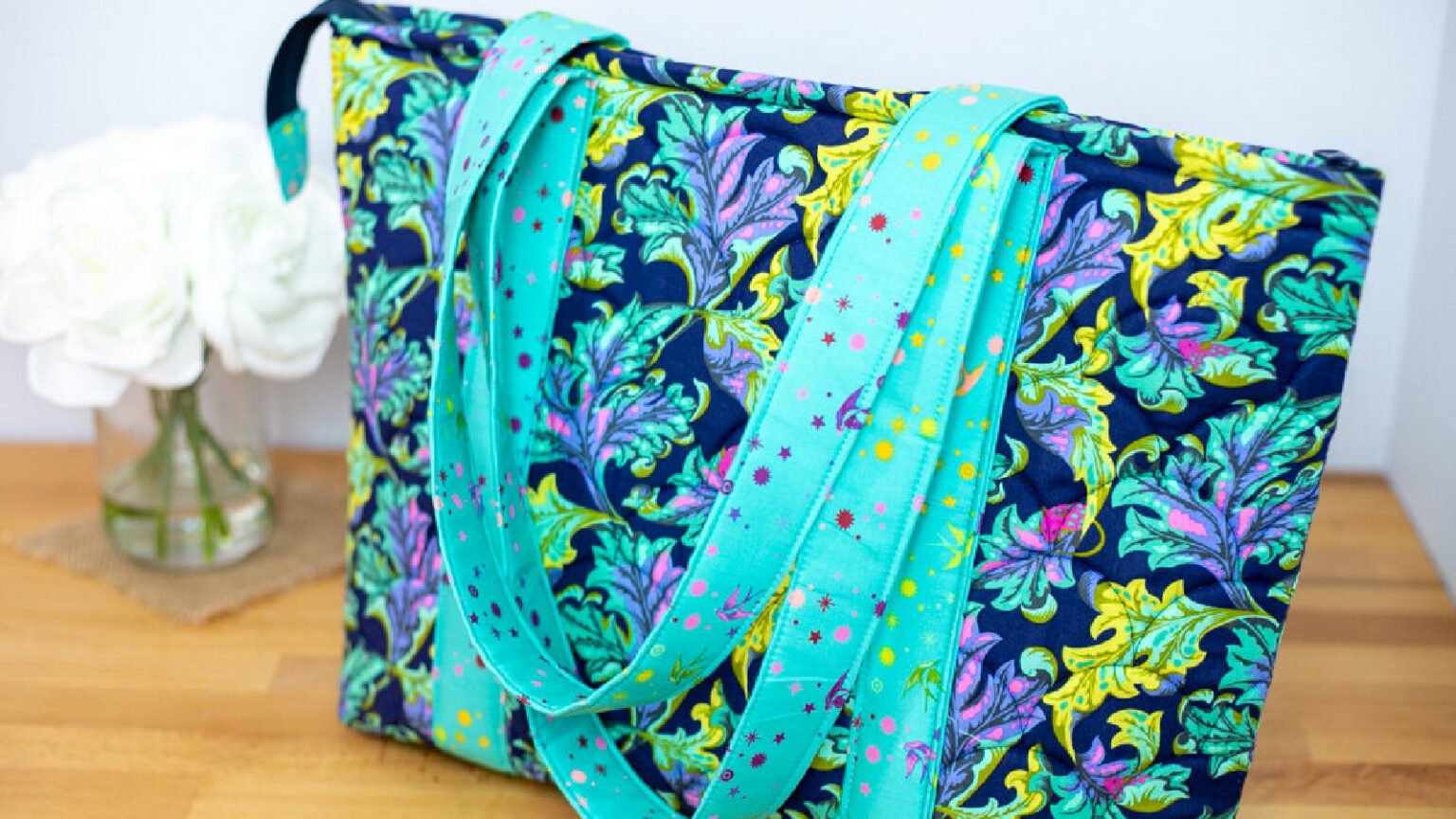 How to Sew a Big Beautiful Bag 16 Free Patterns